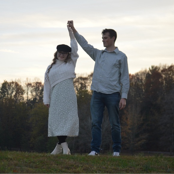 Meet your Posher, Hannah - Picture 6 of 8